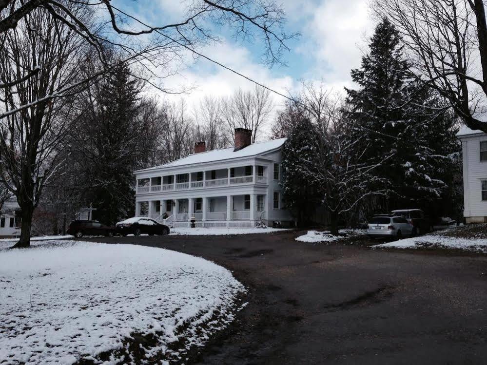 The Old Inn On The Green New Marlborough Exteriér fotografie
